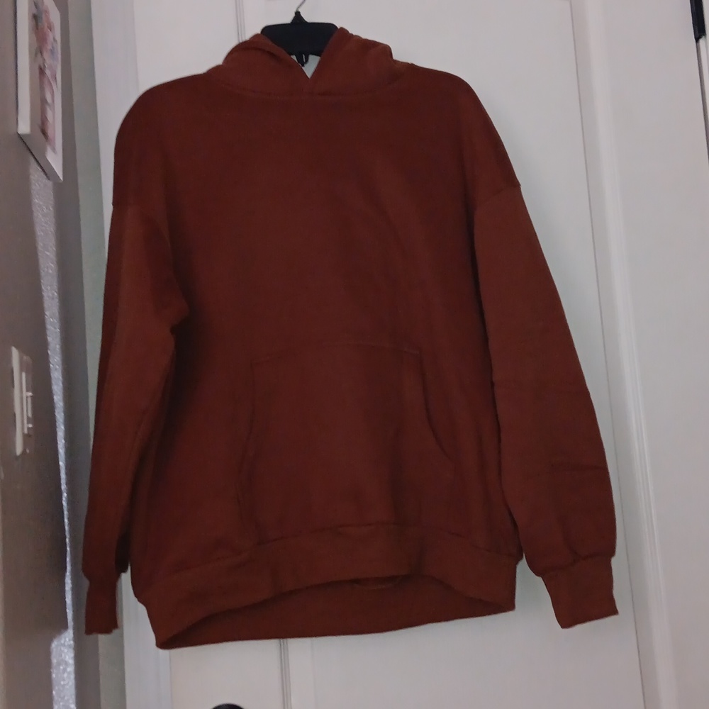 Oversized sweater. Size small. Brown.